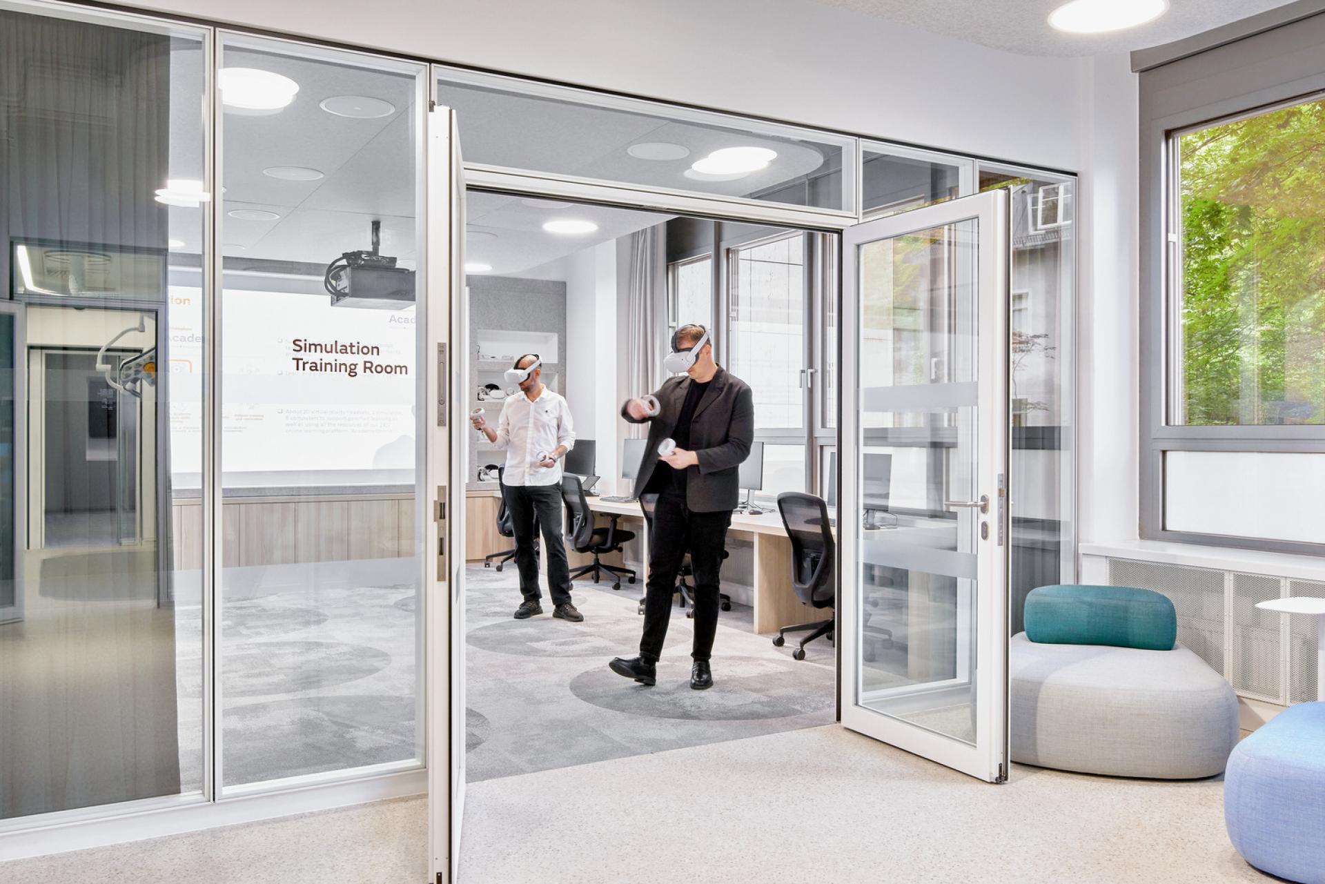 TITAN Health Awards Winner - Smith+Nephew Academy  8
