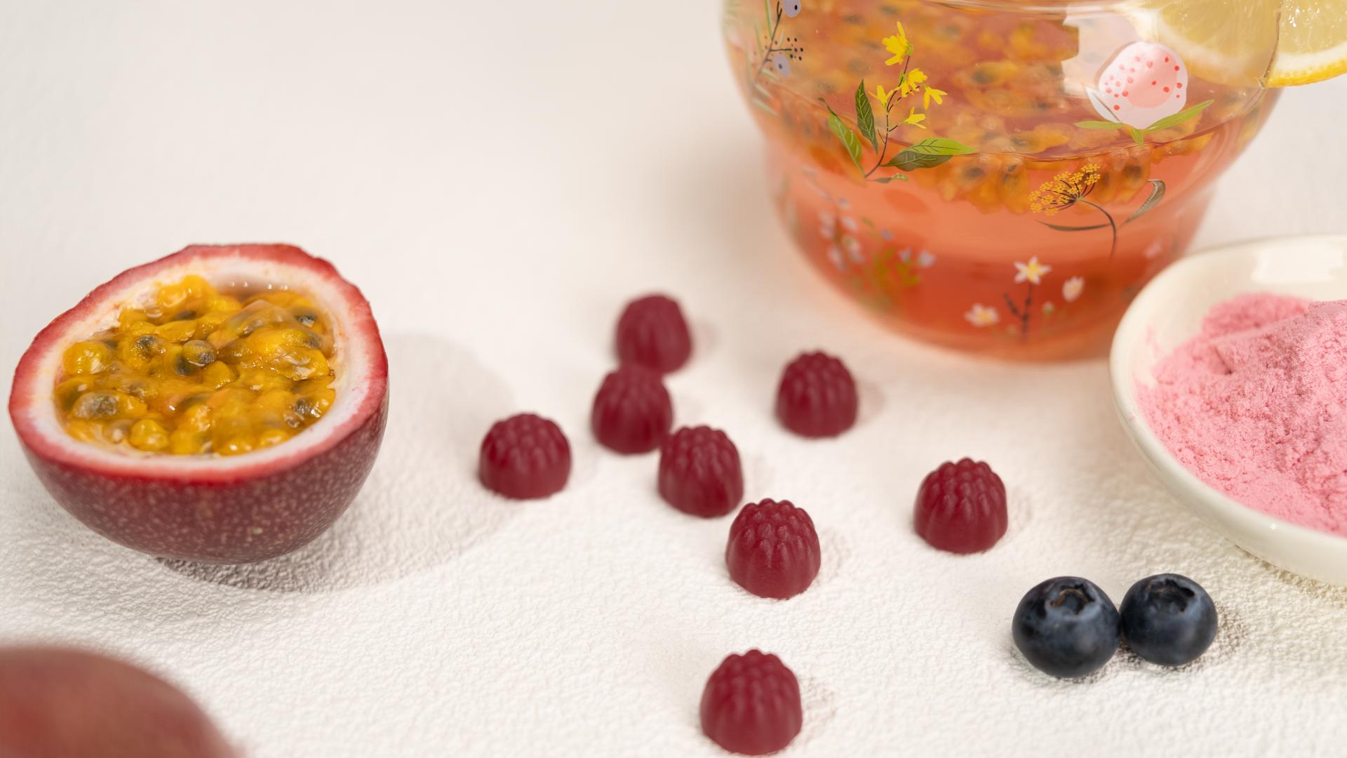 TITAN Health Awards Winner - NATURE'S KEY MULTIVITAMIN FOR HERGUMMIES 10