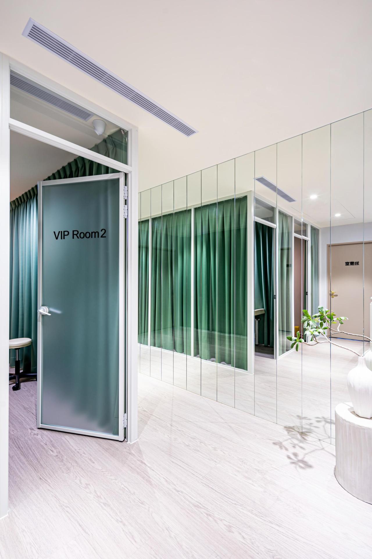 TITAN Health Awards Winner - Bewell Urology Clinic  6